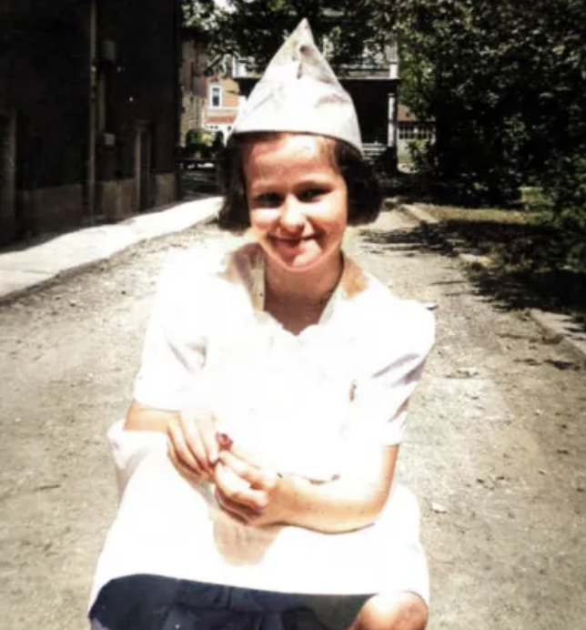 lois grundtisch young girl